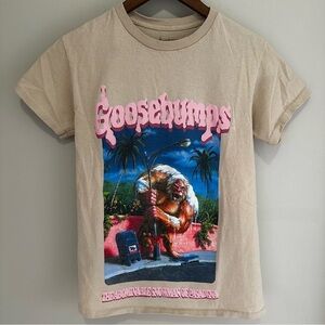 Goosebumps Beige Abominable Snowman Graphic Tee Adults Small Fandom Y2K Vtg